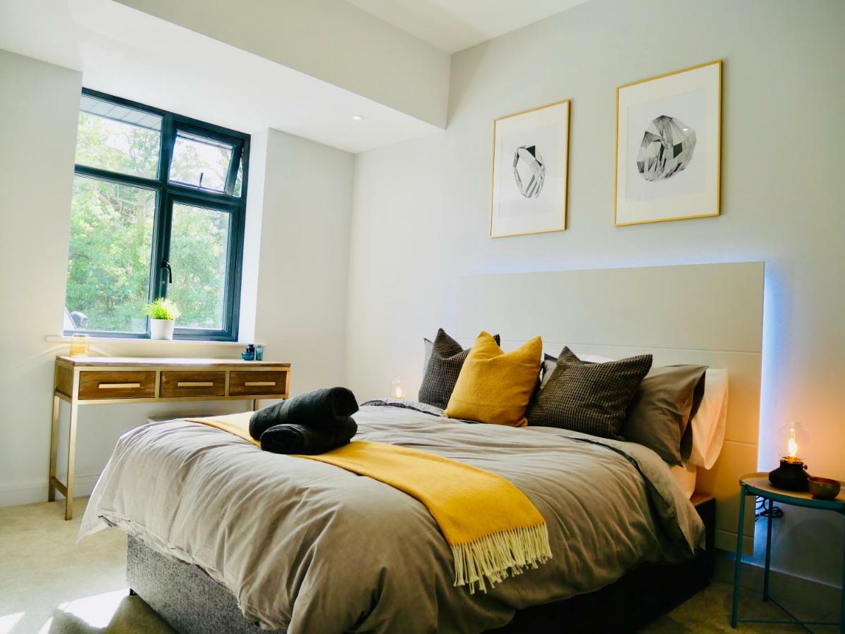 Luxury 3 Bedroom Apartment Near Bournemouth Beach & Poole Zewnętrze zdjęcie
